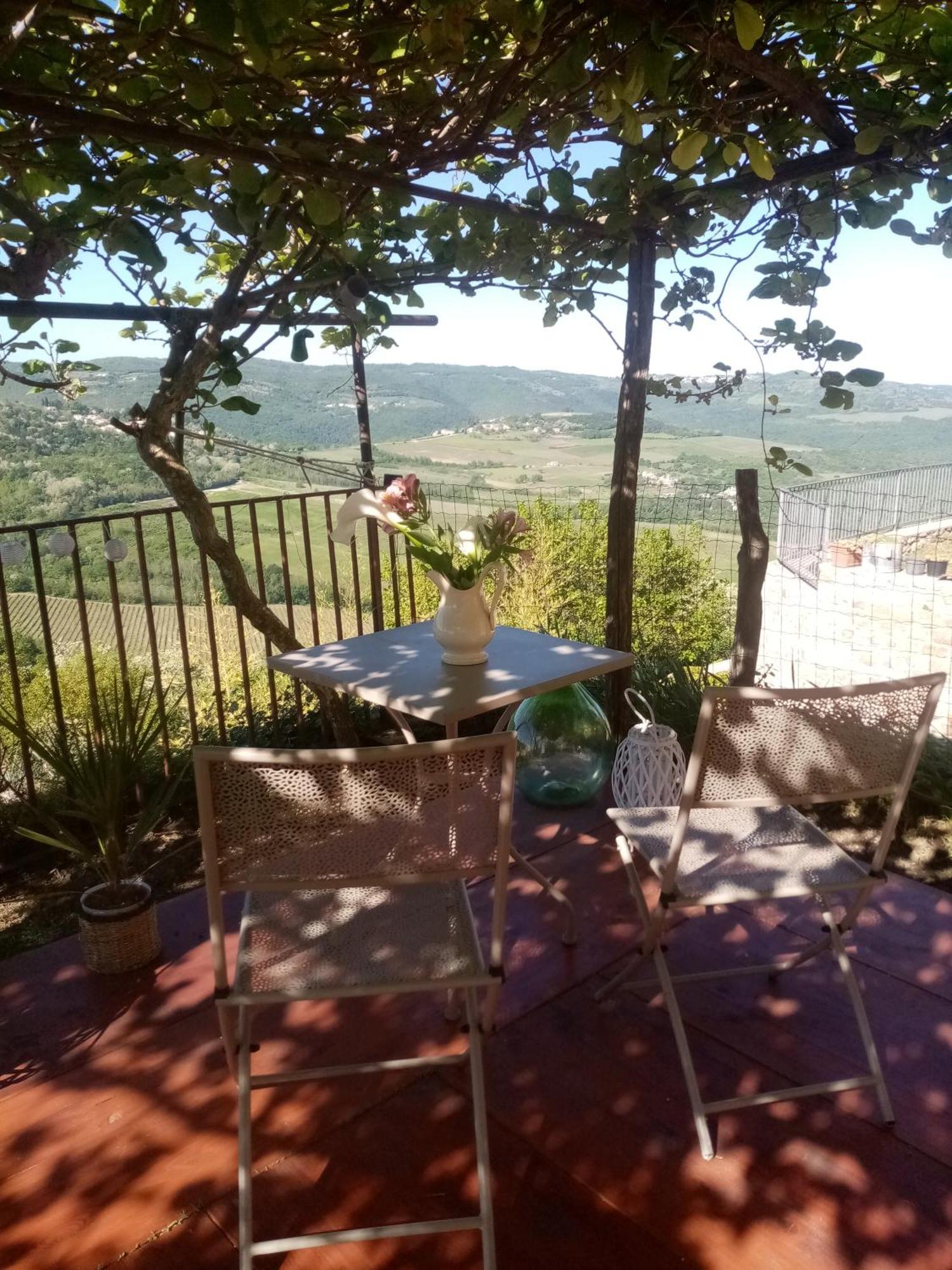 Rooms Serafin Motovun Exterior photo